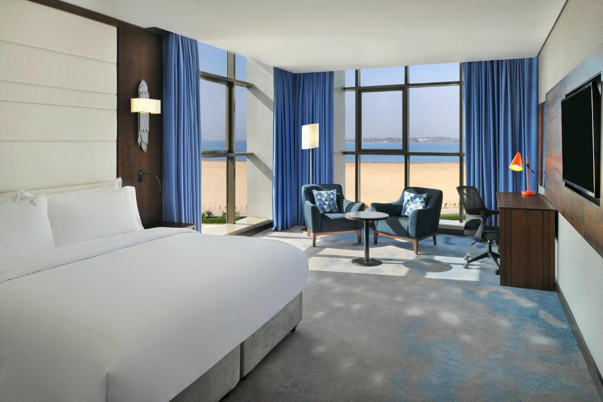 Holiday Inn Jeddah Corniche By Ihg Exterior photo